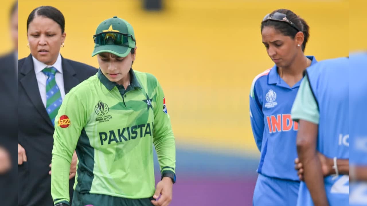 IND-W vs PAK-W: पाकिस्तान के खिलाड़ियों के साथ हैंडशेक होगा या नहीं ? हरमनप्रीत कौर ने दिया सीधा जवाब