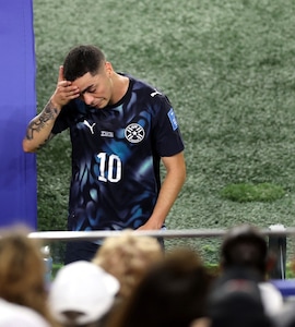 1st Time In FIFA World Cup History: Paraguays Miguel Almiron Shown Red Card Under New Rules