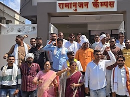 Akola News: NEET पेपरफुटीचे धागेदोरे अकोल्यात; आरसीसीच्या शिक्षकाला पोलिसांनी घेतलं ताब्यात