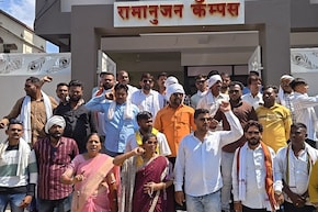 Akola News: NEET पेपरफुटीचे धागेदोरे अकोल्यात; आरसीसीच्या शिक्षकाला पोलिसांनी घेतलं ताब्यात