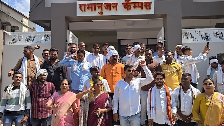 Akola News: NEET पेपरफुटीचे धागेदोरे अकोल्यात; आरसीसीच्या शिक्षकाला पोलिसांनी घेतलं ताब्यात