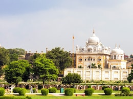 पाकिस्तान ने भारतीयों के लिए जारी की वीजा, शहीदी दिवस पर  गुरुद्वारा डेरा साहिब के कर सकेंगे दर्शन