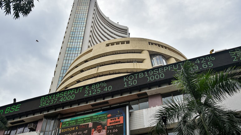 GIC's OFS Subscribed 3.72 Times, Institutional Investors Submit Bids Worth Rs 4,000 Crore