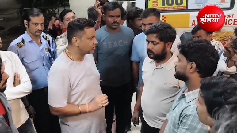 हॉस्पिटल के गेट पर हुआ प्रसव; नवजात को 25 मिनट तक नहीं मिली मदद, विदिशा जिला अस्पताल की व्यवस्था पर उठे सवाल