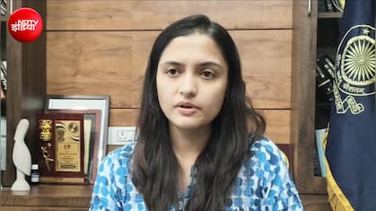 IAS सौम्या झा के एक्शन के बाद दिल्ली-मुंबई एक्सप्रेसवे पर गरजे बुलडोजर, अवैध होटल-ढाबे और दुकानें ध्वस्त