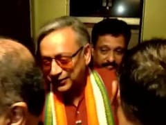 Shashi Tharoor Rescued After Being Trapped in Thiruvananthapuram Hotel Lift for 30 Minutes