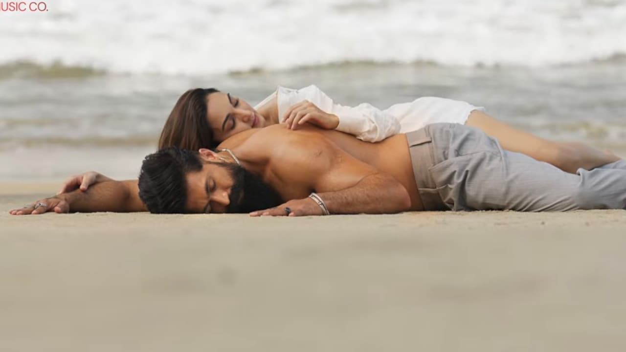 Yash And Kiara Advani's New Song Tabaahi From Toxic Sparks Mixed Reaction, Internet Says 'Zero Chemistry'