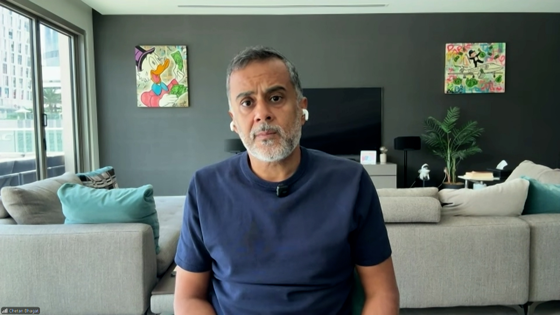 'If Parents Fund You, They Control You': Chetan Bhagat's Viral Take