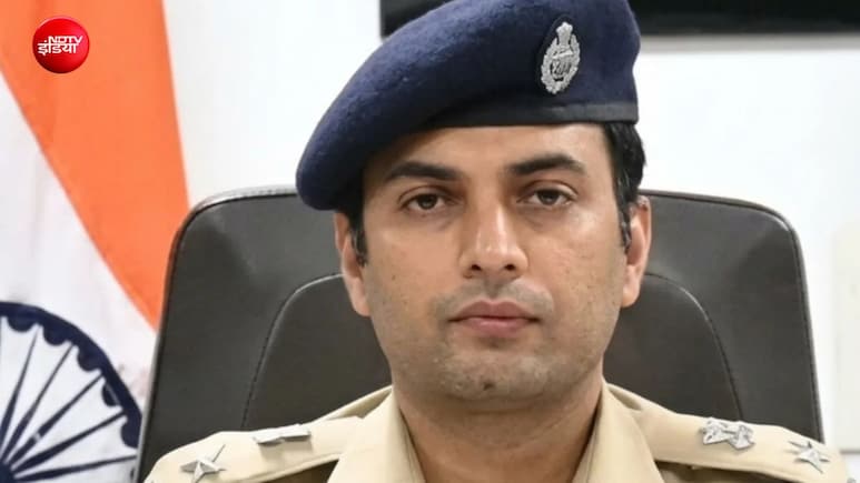 11वीं में 34% नंबर और इंजीनियरिंग में 24 बैकलॉग, फिर 18 महीने की जिद ने बना दिया IPS
