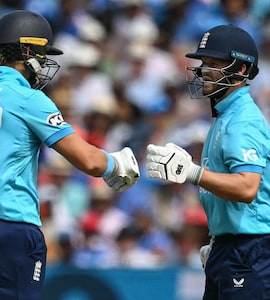India vs England LIVE Score, 1st ODI: 4, 6, 6 - Shubman Gills Tactic Backfires As England Gain Momentum vs India