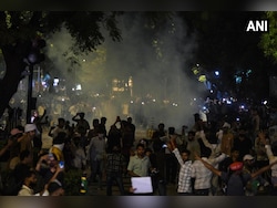 Video: Late Night Clashes, Teargas At Jantar Mantar, Senior Cops Injured