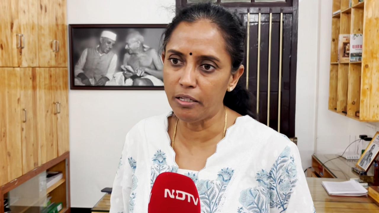 'Don't Just Open The Rulebook': Congress MP Jothimani On Jobs For Karur Victims' Kin