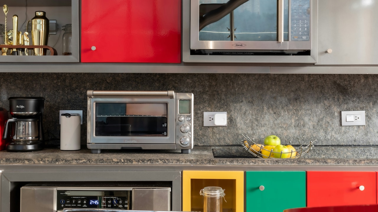 Why Your Microwave Heats Food Unevenly And How To Fix It Why Your Microwave Heats Food Unevenly And How To Fix It