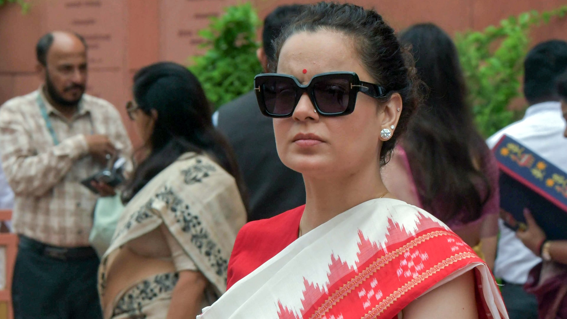 Kangana Ranaut Under Fire Over Controversial Remarks On Gen Z Women