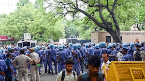'These Weapons Aren't Decorative': Former ACP Justifies Police Response to Protest Violence