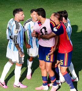 "Crying About Referee": Argentina Star Clashes With Spain Captain After World Cup Final