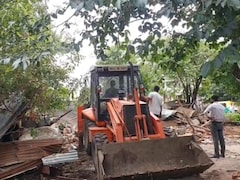 Bhopal: अवैध डेयरी में चल रहा था बूचड़खाना, भारी मात्रा में बरामद हुआ था गोमांस; आज पुलिस ने चलाया बुलडोजर