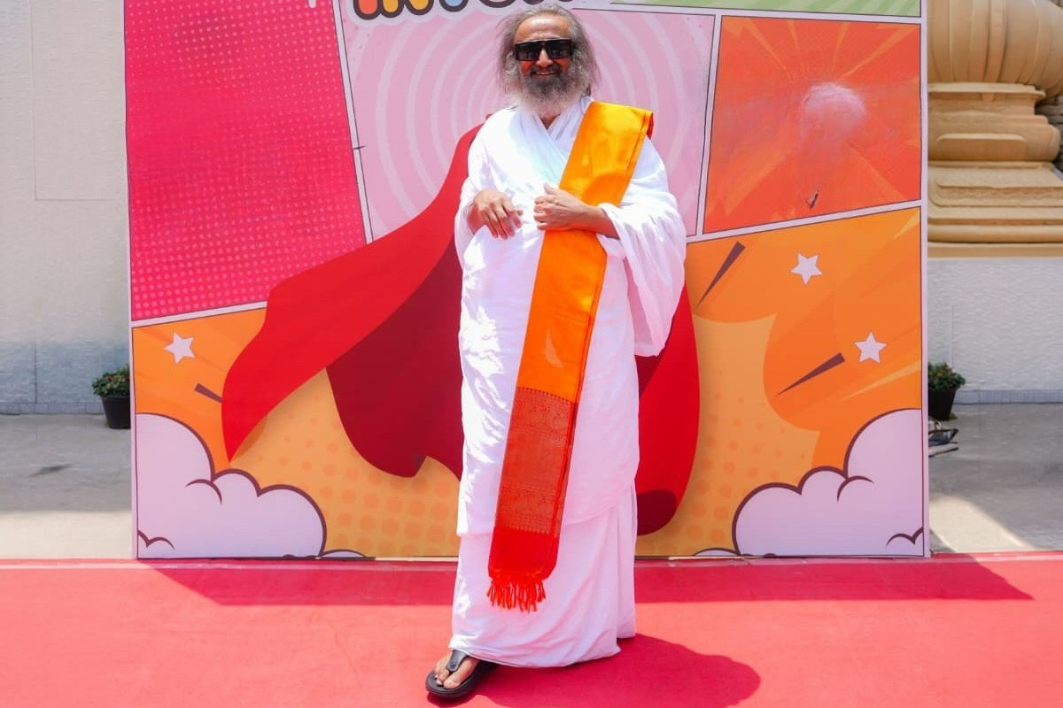 Relationship Tips: Sri Sri Ravi Shankar On The Biggest Mistakes Couples Make