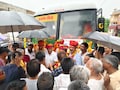 आजादी के बाद पहली बार भवानी गांव पहुंची रोडवेज बस, बारिश में ही ढोल-बाजों के साथ भव्य स्वागत