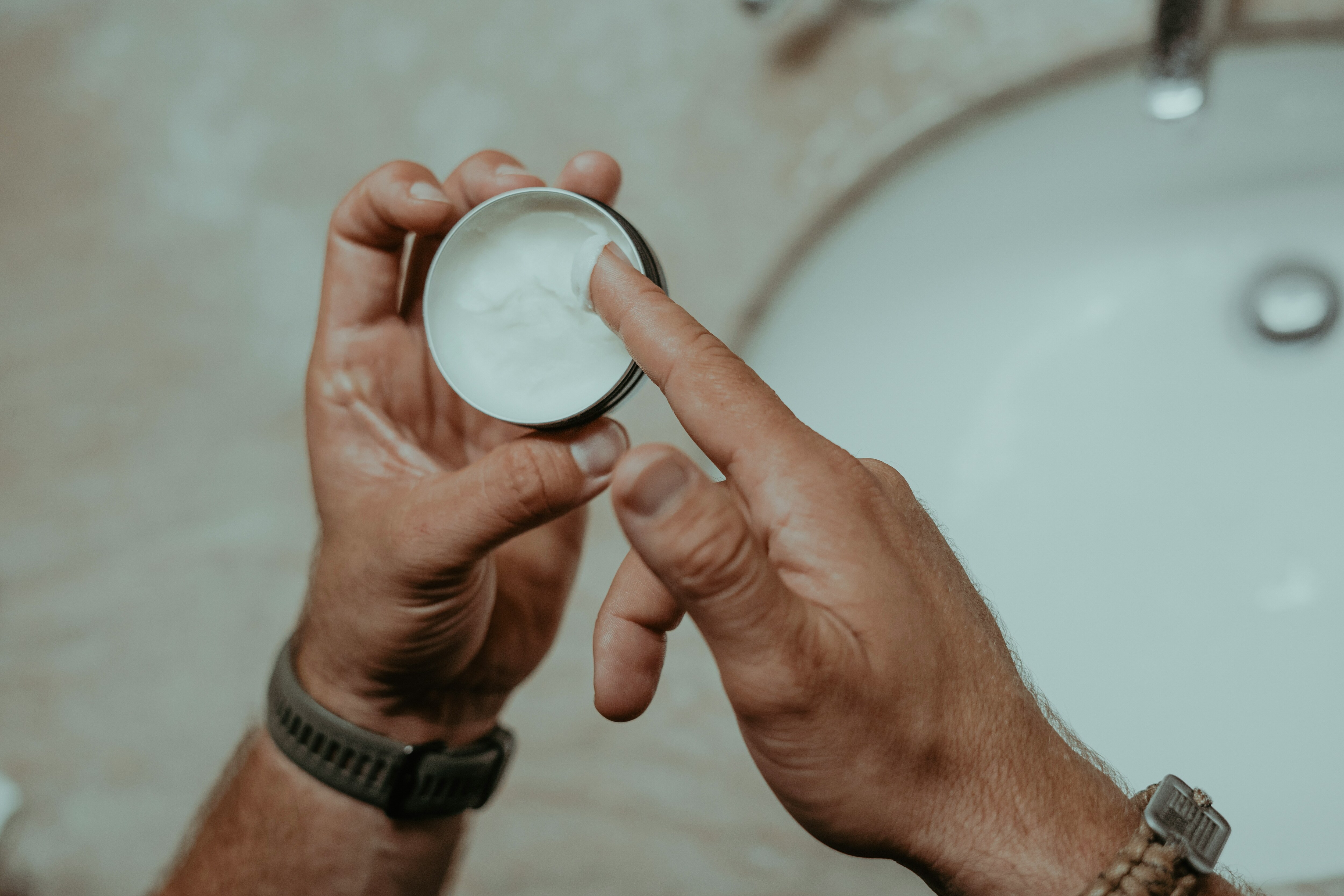 Maharashtra FDA issues alert against three beauty creams over high mercury and lead