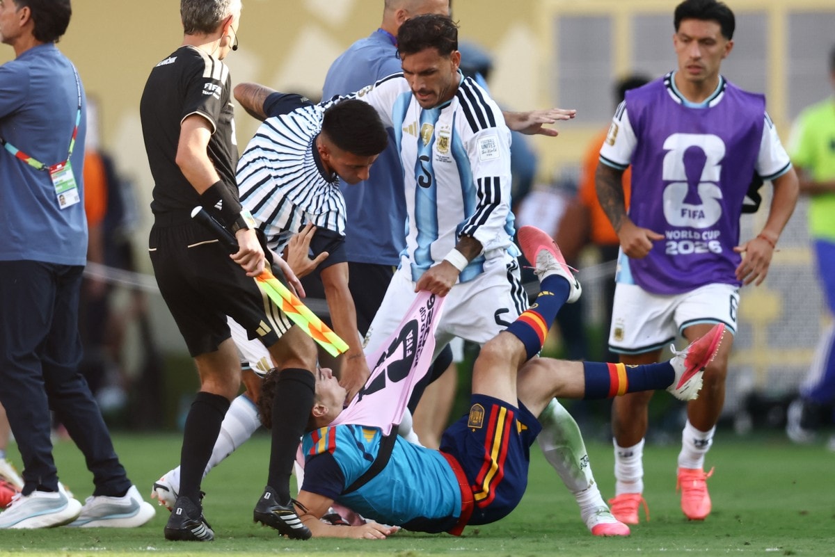 Massive Fight After WC Final, Argentina Got 2nd Red Card That Nobody Noticed