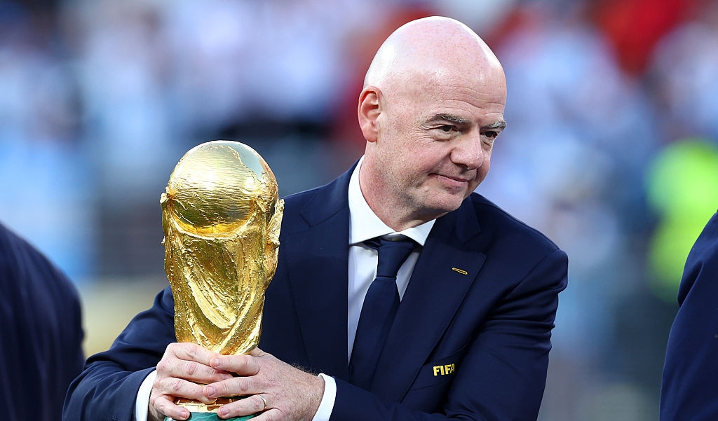 UEFA reportedly considers emergency no-confidence motion to remove FIFA president Infantino