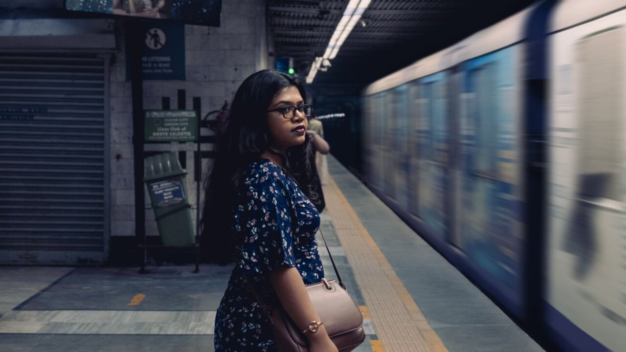 From Crowded Coaches To Long Commutes: These Gadgets Can Make Your Daily Metro Journey Better