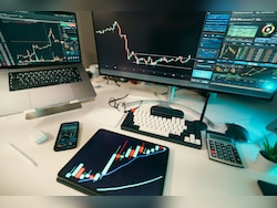 Stock Market LIVE Updates, Sensex Today: Sensex Drops 100 Points Lower Amid Mixed Global Cues