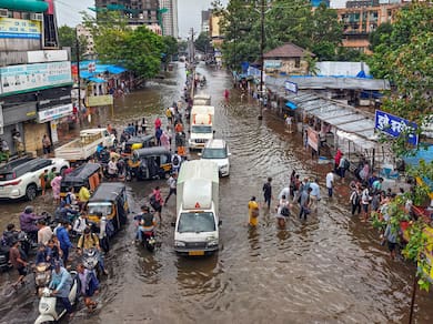 Mumbai Rains Live Updates: Dense Clouds, Strong Winds Hit Mumbai, Thane; Heavy Rainfall In Palghar