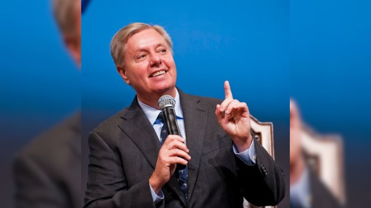 Republican Senator Lindsey Graham Dies At 71 After Brief, Sudden Illness