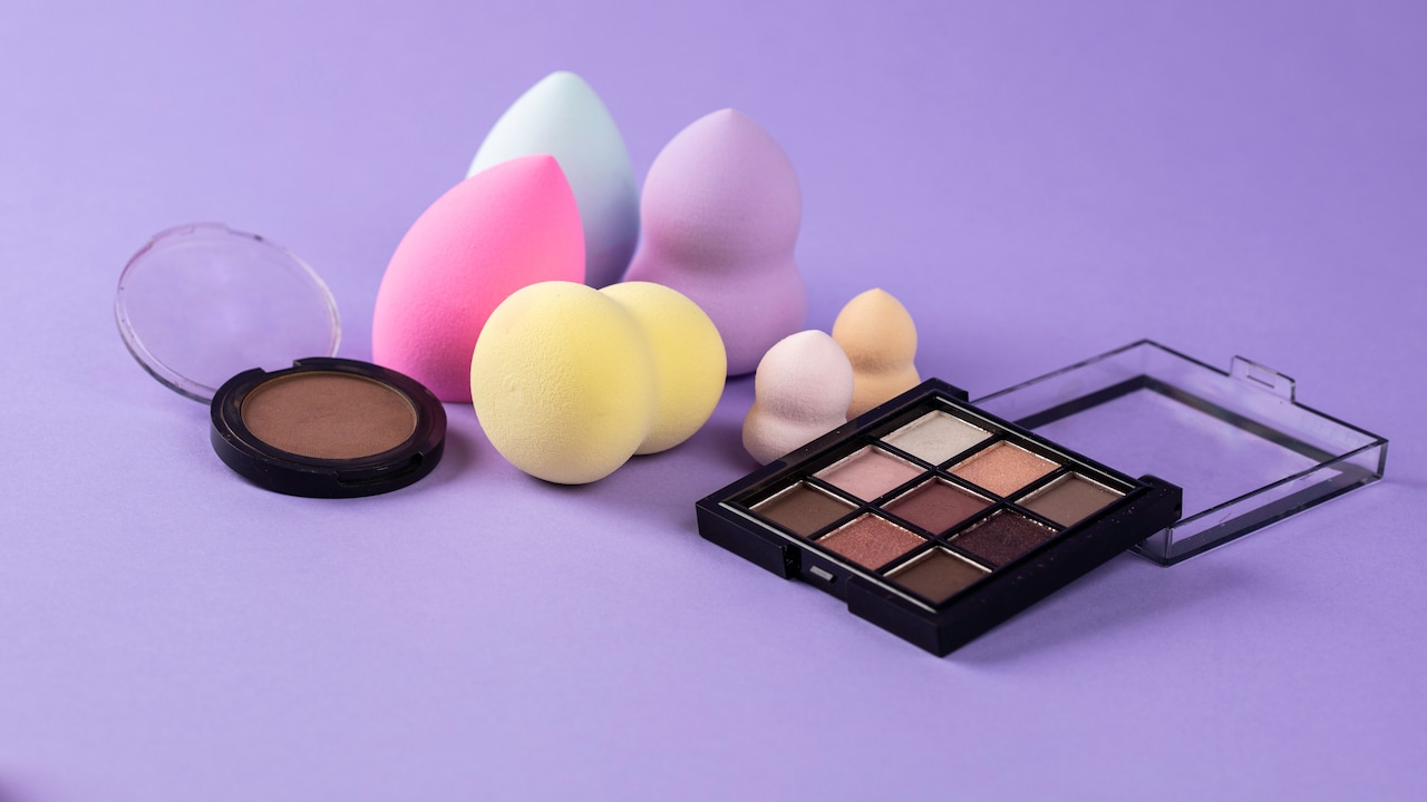 Amazon The Beauty Sale: 7 Makeup Tools For Smooth And Polished Looks Amazon The Beauty Sale: 7 Makeup Tools For Smooth And Polished Looks