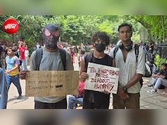 ''हम बांग्लादेश, नेपाल जैसी हिंसा नहीं चाहते, पुलिस वाले हमारे दुश्मन नहीं, बहुतों ने हमें बचाया''