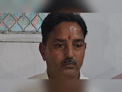 पत्‍नी का अस्‍पताल में हार्ट अटैक का चल रहा था इलाज, बाहर अध‍िकारी पत‍ि ले रहा था घूस, ACB ने दबोचा 