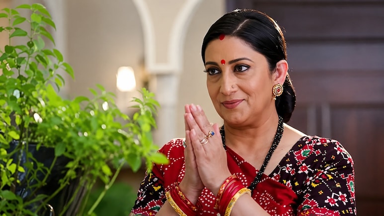 The Return Of Smriti Irani: <i>Kyunki</i> BJP Needs Its 'Giant Killer' In Uttar Pradesh