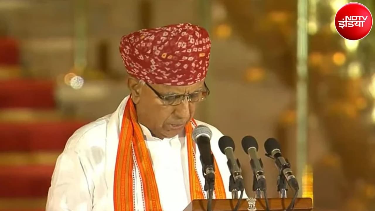 मंत्री भागीरथ चौधरी ने वापस की 99 लाख की सब्सिडी,अपने ही मंत्रालय की योजना का उठाया था फायदा