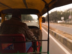 Man Leaves Rs 25,000 Gurugram Job to Drive Autorickshaw, Earns Rs 60,000 Monthly