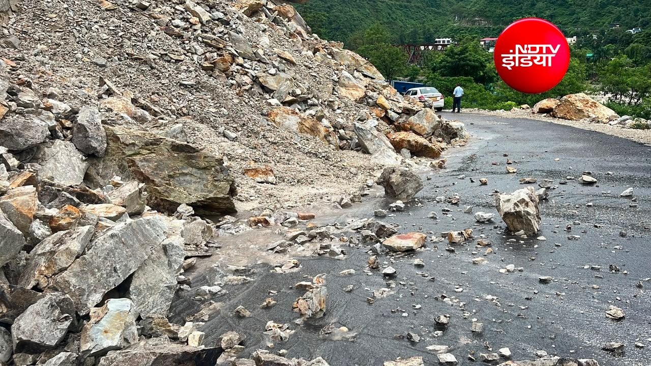 चारधाम और हेमकुंड साहिब यात्रा स्थगित; उत्तराखंड की 111 सड़कें बंद, 8 जिलों में ऑरेंज अलर्ट, अगले 48 घंटे भारी