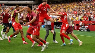 Update 3- Switzerland beat Colombia on penalties to reach World Cup quarter-finals