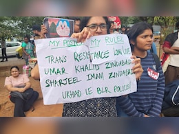 नीट विरोध-प्रदर्शन के दौरान भड़काऊ पोस्टर दिखाने पर महिला पर FIR, उमर खालिद-शरजील इमाम के समर्थन में लगाए नारे