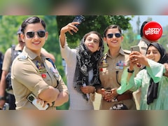IPS तनुश्री का ट्रांसफर: छलका घाटी का दर्द, लोग बोल रहे- 'जम्मू-कश्मीर ने खोया ईमानदार अफसर, मिस यू दीदी'