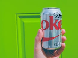 Diabetic Woman Hospitalised With Abdomen Pain And Nausea Cured By Drinking Diet Cola