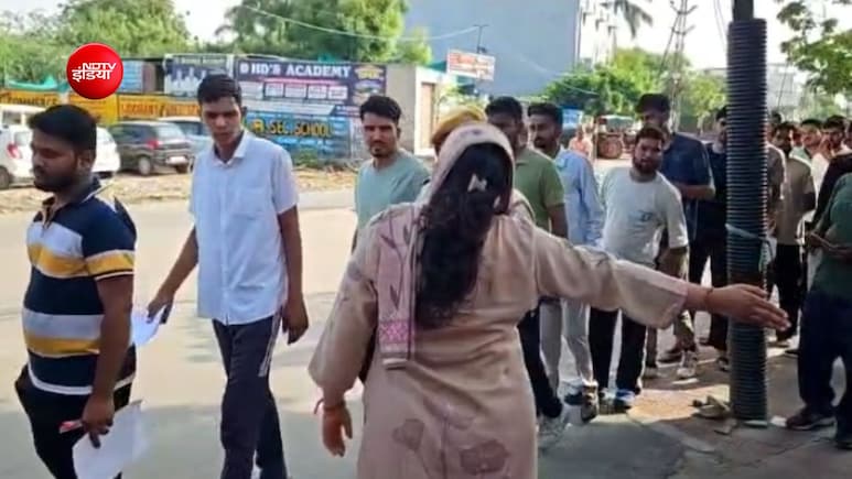 राजस्थान LDC भर्ती परीक्षा आज, अजमेर परीक्षा केंद्र के बाहर 30 मिनट तक रोके गए उम्मीदवार, देरी से मिली एंट्री