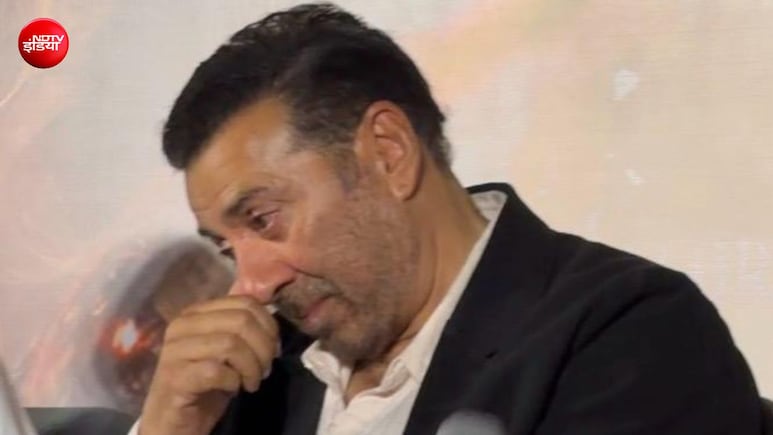 &lsquo;बंटवारा 1947&rsquo; के ट्रेलर लॉन्च पर भावुक हुए सनी देओल, शबाना आजमी की बात सुन छलक पड़े आंसू