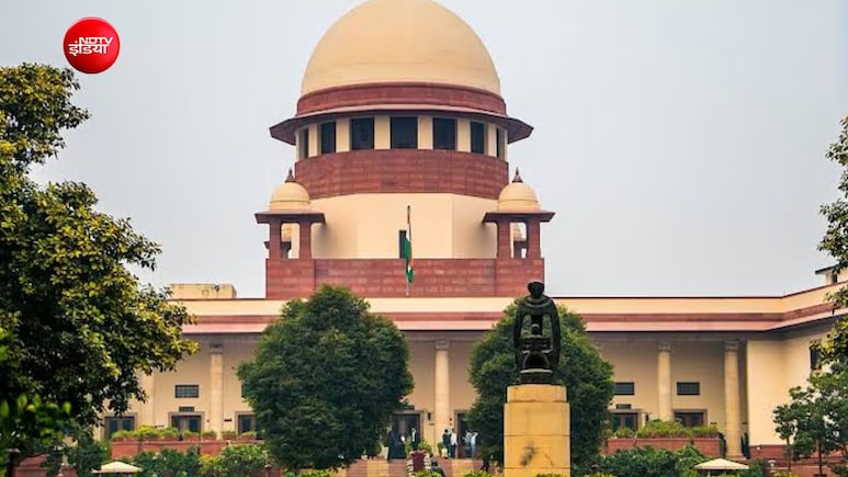 सुप्रीम कोर्ट ने सीलबंद लिफाफे में हवाई किराए को रेगुलेट करने के नियम केंद्र सरकार से 2 हफ्ते के अंदर मांगे