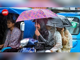 देशभर में मानसून की बारिश, मुंबई-पुणे में स्कूल, कॉलेज बंद; दिल्ली से उत्&zwj;तराखंड तक कई राज्यों के लिए IMD का अलर्ट
