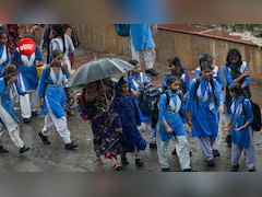 उत्तराखंड में भारी बारिश के अलर्ट के बीच इन दो जिलों आज बंद रहेंगे स्कूल