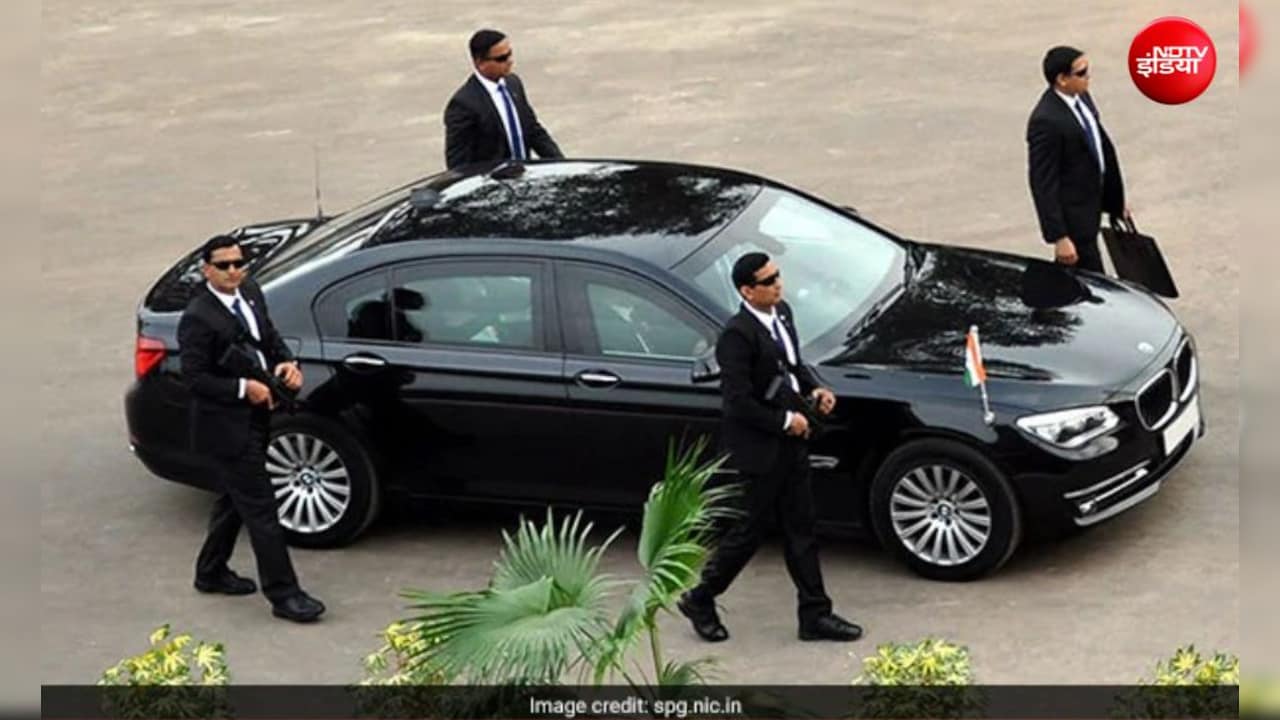 पीएम मोदी की सुरक्षा करने वाली SPG को कौन हेड करता है? जानें क्या होती है रैंक