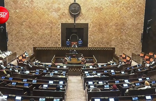 Monsoon session LIVE: संसद सत्र के दौरान आज मोदी कैबिनेट की बैठक, जन्म-मृत्यु रिकॉर्ड बिल पेश करेंगे अमित शाह