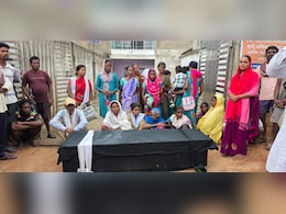 Bank Delays Money Due To KYC, Tribal Man Dies, Family Protests With Body