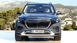 2026 Mercedes-Maybach GLS 680 Gets New V8, Updated Styling and More Luxury
